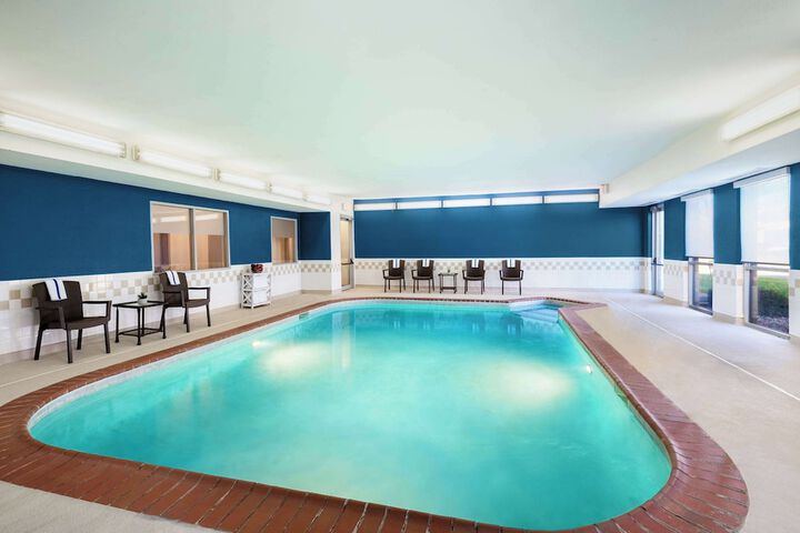 Pool 4 of 30