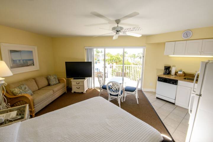 Edison Beach House