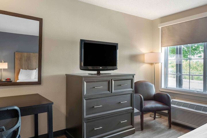 Room 45 of 47