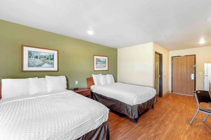 Room 12 of 21