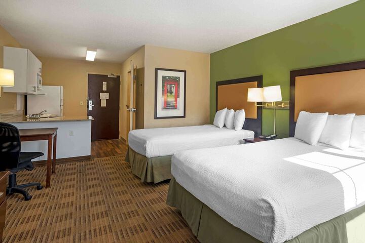 Room 20 of 29