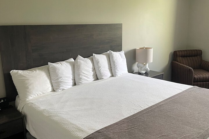Carolina Pine Inn