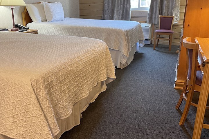 Room 27 of 55