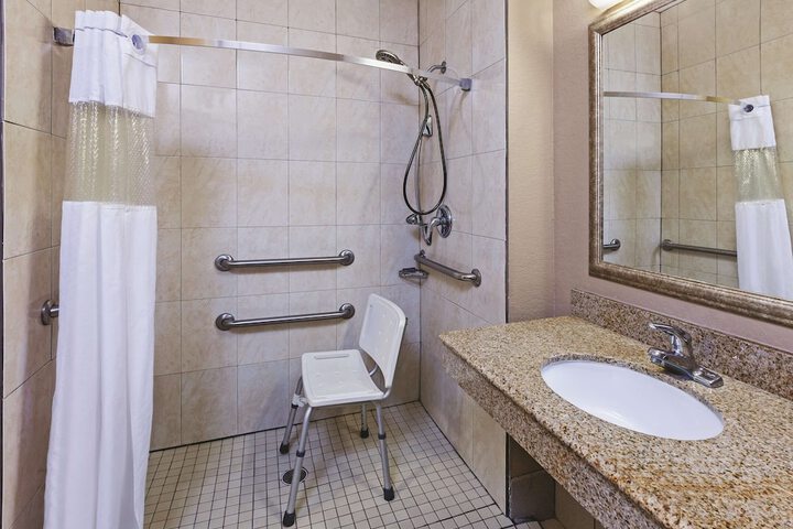 La Quinta Inn & Suites by Wyndham Pearland - Houston South