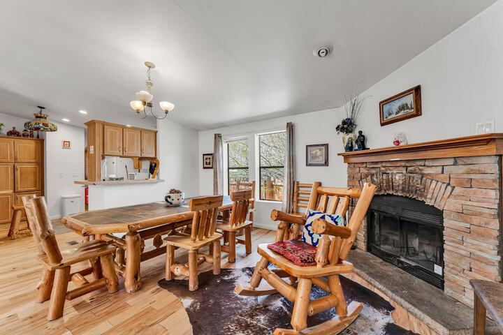 Country Club Chalet