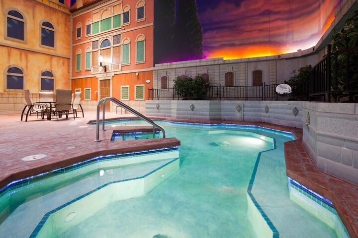 Pool 19 of 78
