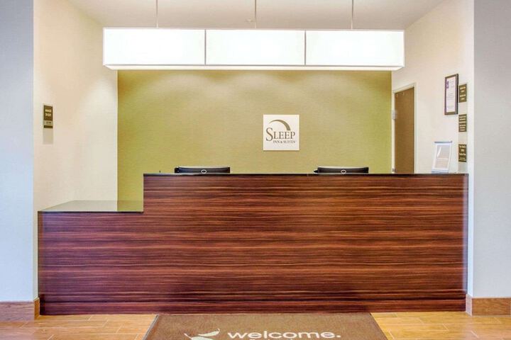Sleep Inn & Suites Parkersburg - Mineral Wells