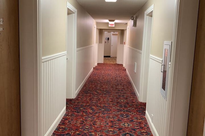 Ballroom/Hall 166 of 182