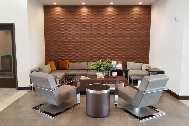 Hotel Interior 9 of 28