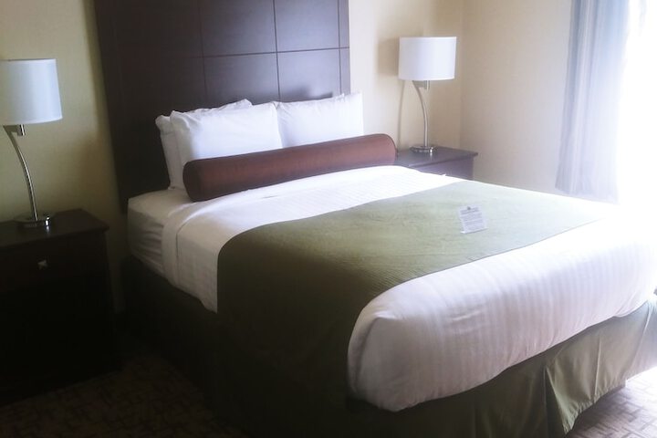 Room 21 of 37
