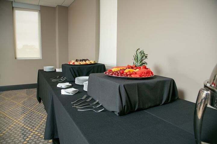 Holiday Inn Metairie New Orleans by IHG