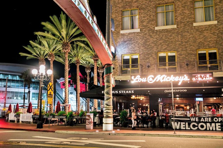 Hilton San Diego Gaslamp Quarter