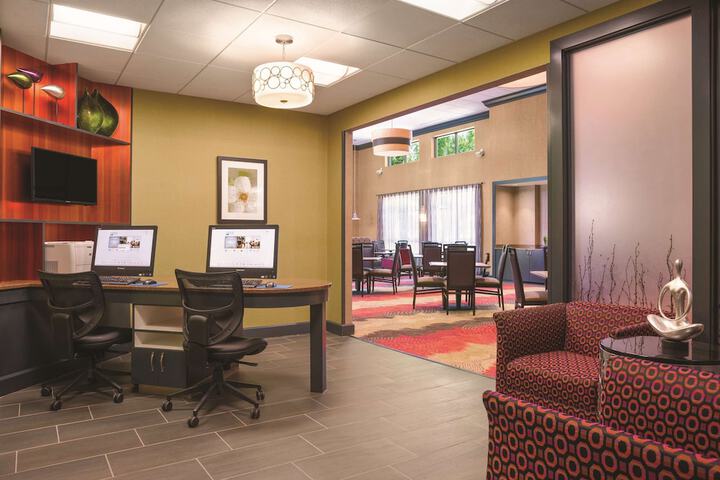 Business Center 42 of 42