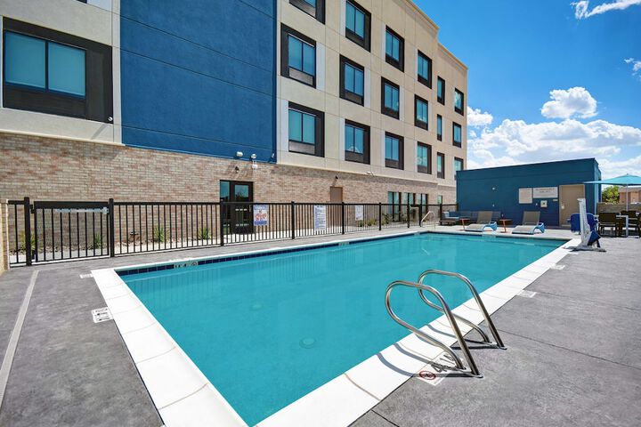 Pool 9 of 47