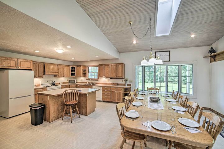 Family Friendly! Long Noble Lake Gem w / Game Room