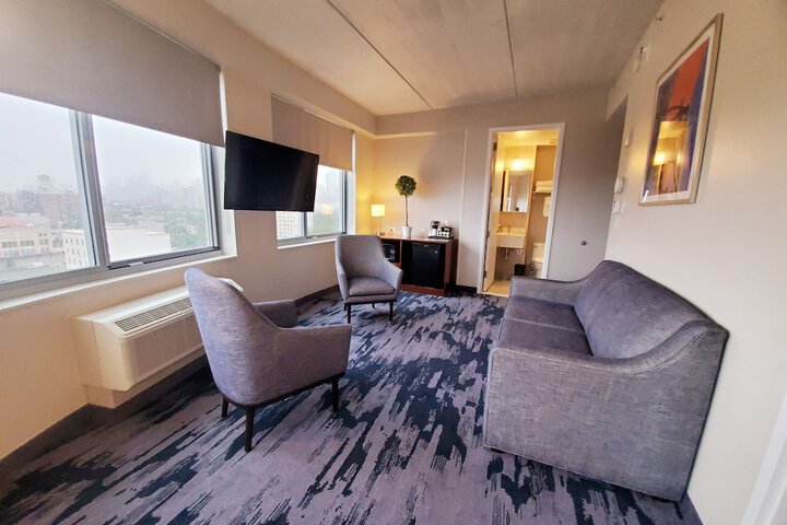 Room 31 of 61