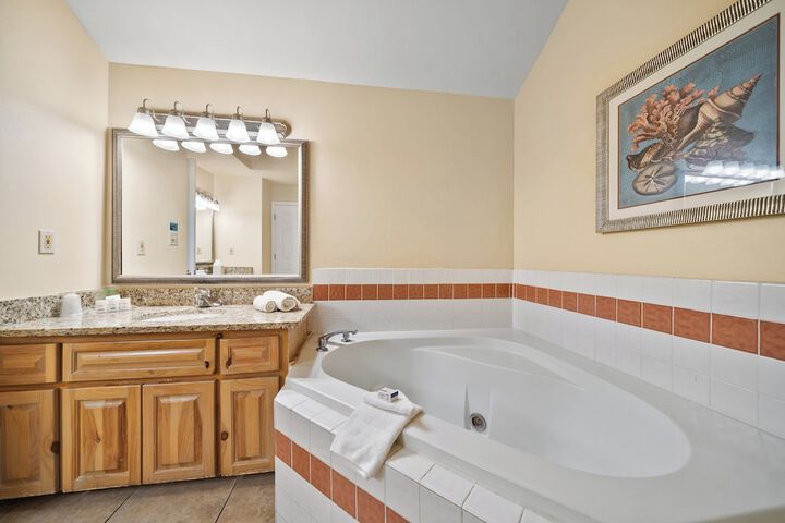 Holiday Inn & Suites Clearwater Beach S-Harbourside by IHG