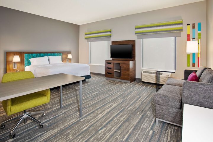 Room 15 of 47