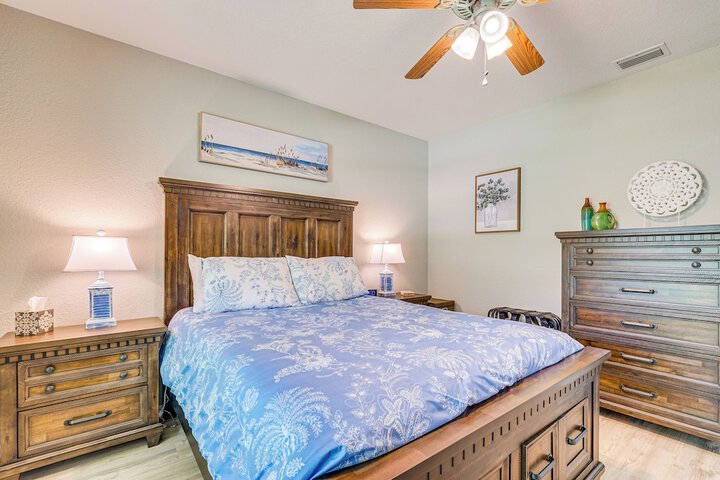 4 Mi to Rainbow Springs: Dunnellon Home w / Pool!