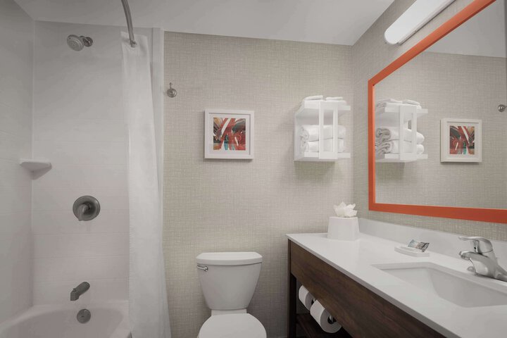 Room 15 of 35