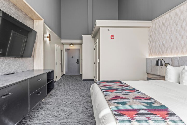 Everwild Canmore Hotel