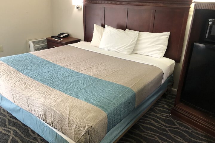 Room 37 of 47