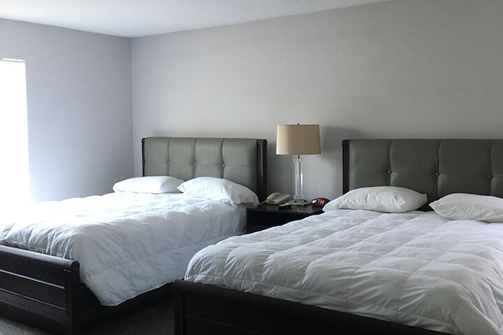 Ambassador Inn & Suites