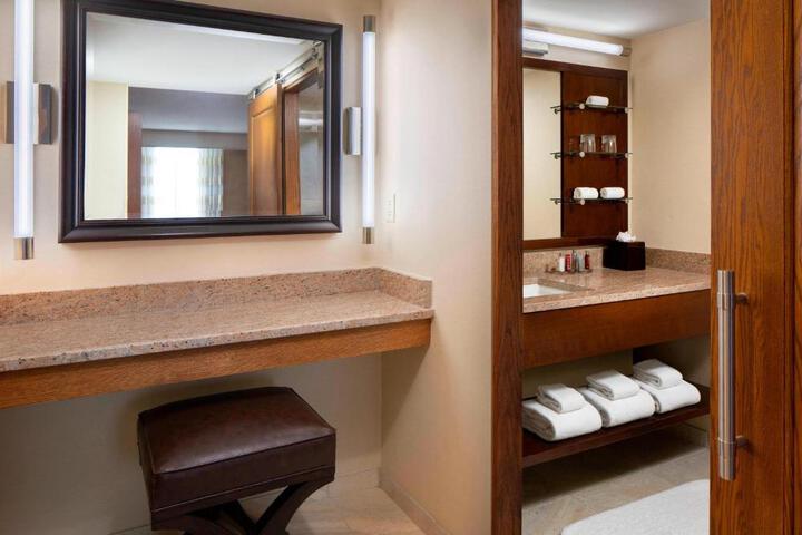 The Lincoln Marriott Cornhusker Hotel