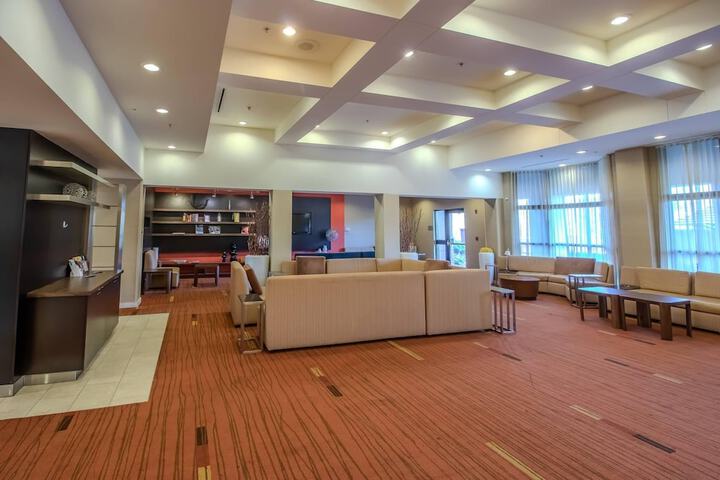 Country Inn & Suites by Radisson Convention Center