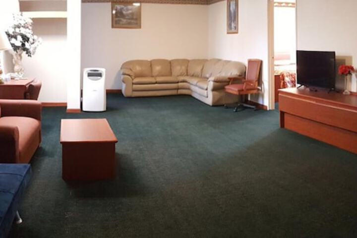 Room 26 of 47