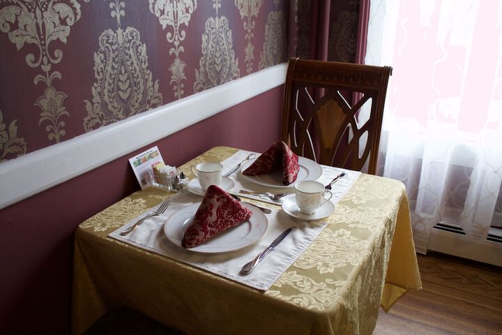 Room 44 of 63