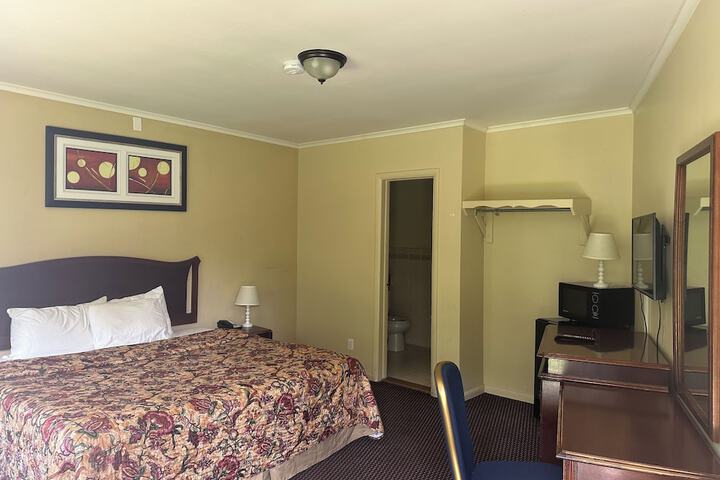 Kingston Motel