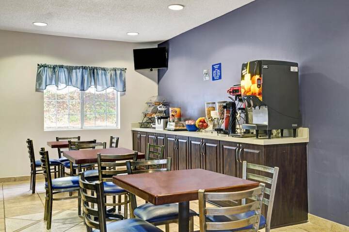 Stay Express Inn & Suites Atlanta