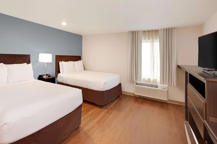 Room 15 of 33