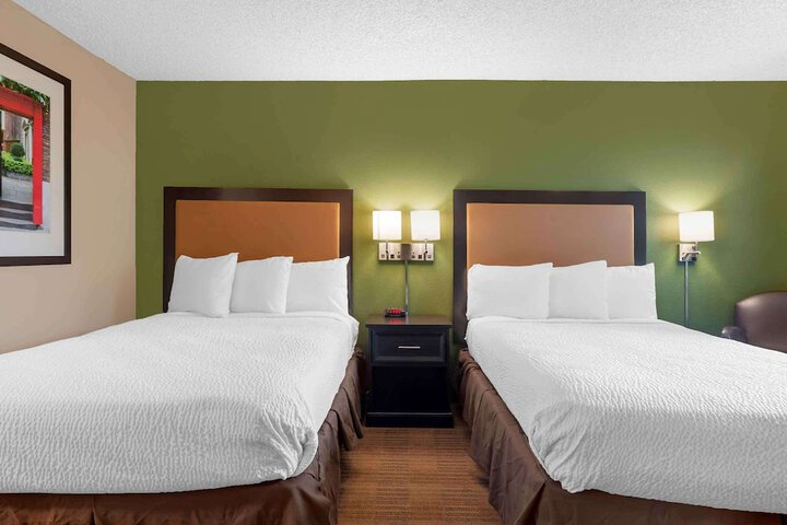 Room 20 of 27