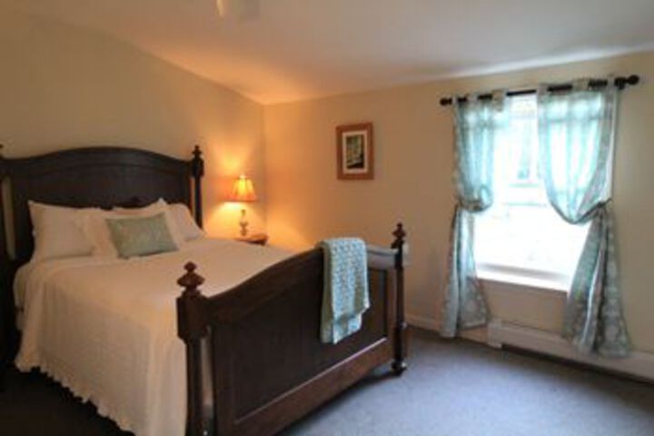 Green River Inn