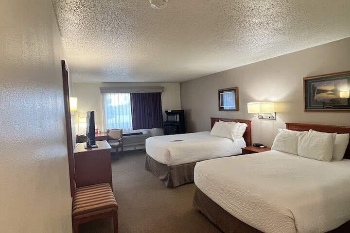 Serena Inn & Suites - Sundance