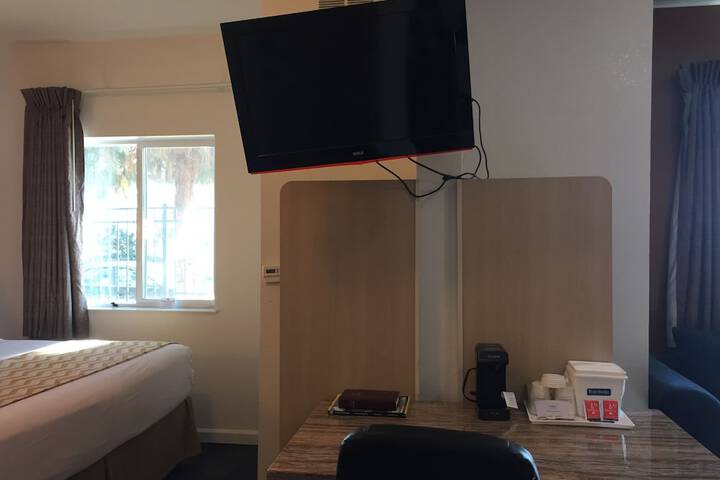 Room 21 of 56