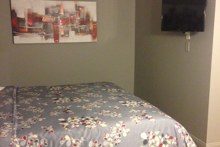 Room 3 of 22
