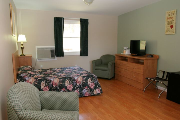 Room 47 of 99