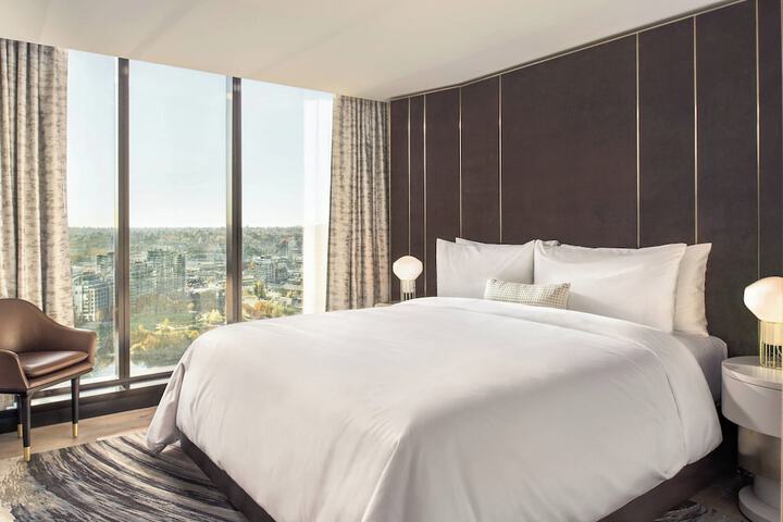 Room 35 of 118