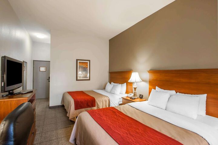Room 12 of 30