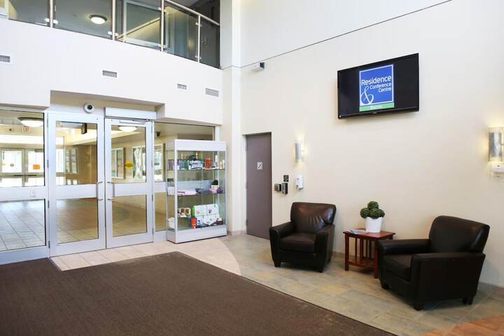 Residence & Conference Centre - Barrie