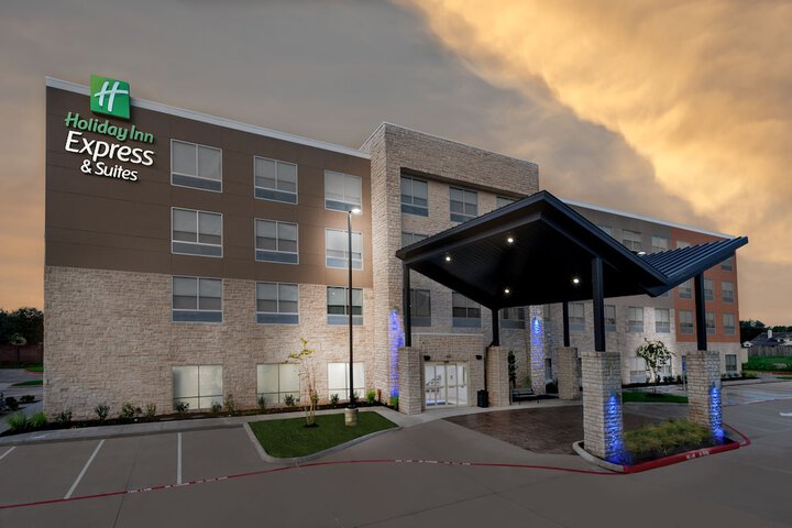 Hotel 3 of 33