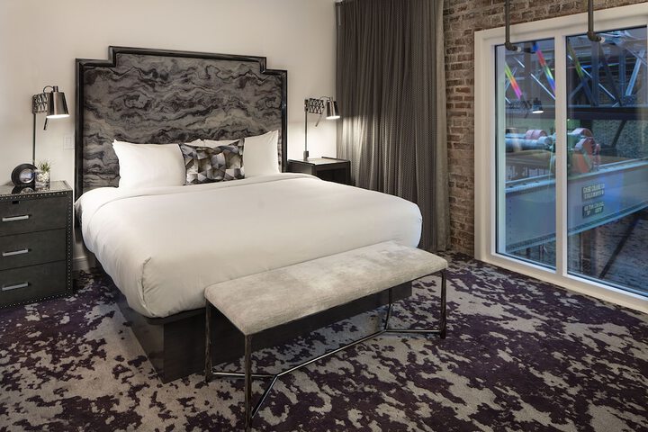 Room 91 of 172