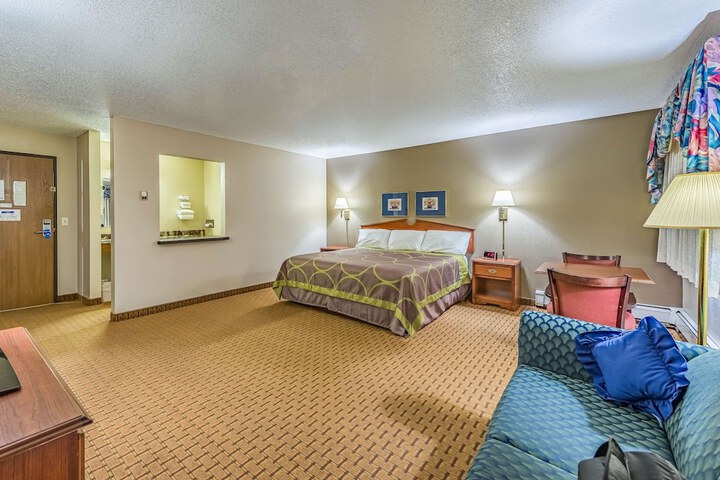 Room 22 of 29