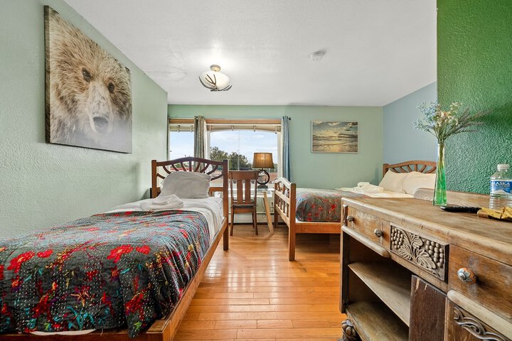 Room 19 of 38