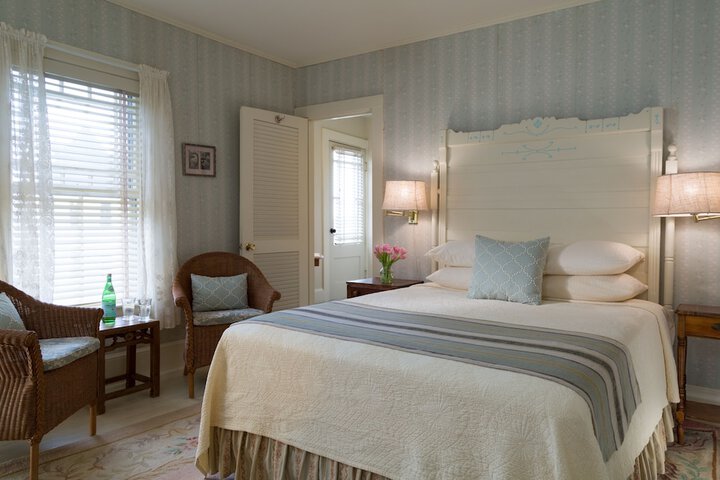 Room 7 of 46
