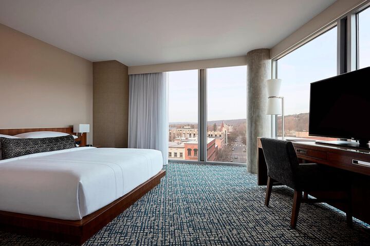 Ithaca Marriott Downtown on the Commons
