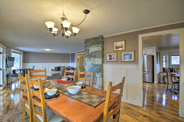 Breathtaking Port Ludlow Home w / Deck & Yard